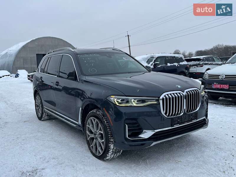 Внедорожник / Кроссовер BMW X7 2020 в Луцке