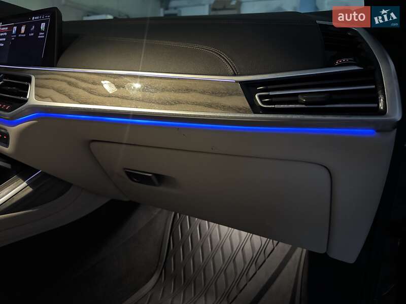 Внедорожник / Кроссовер BMW X7 2019 в Тернополе