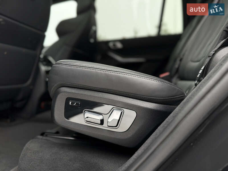 Внедорожник / Кроссовер BMW X7 2023 в Львове