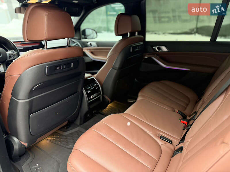 Внедорожник / Кроссовер BMW X7 2020 в Киеве фото 30 Внедорожник / Кроссовер BMW X7 2020 в Киеве