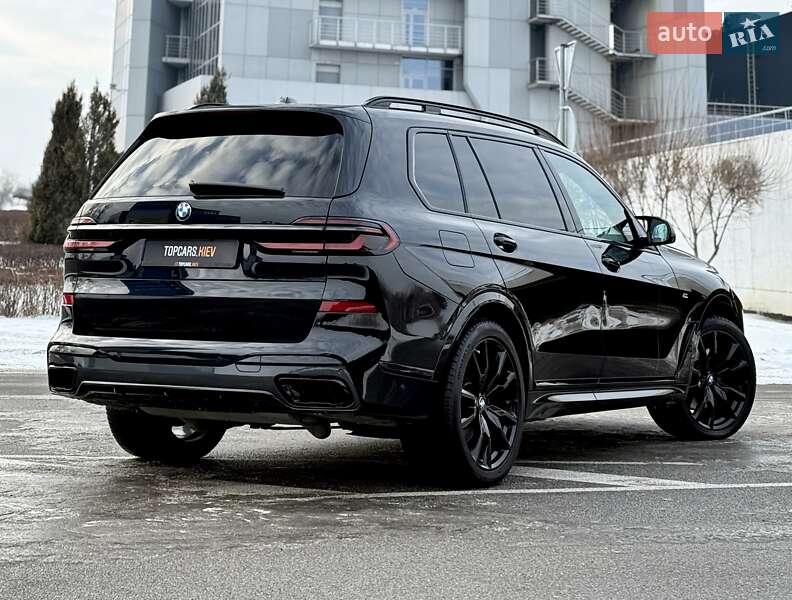 Внедорожник / Кроссовер BMW X7 2023 в Киеве