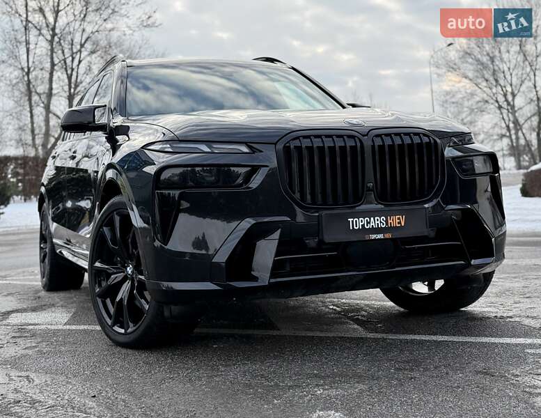 Внедорожник / Кроссовер BMW X7 2023 в Киеве
