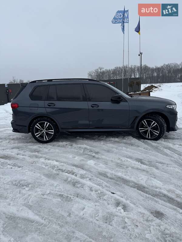 Внедорожник / Кроссовер BMW X7 2021 в Чорткове