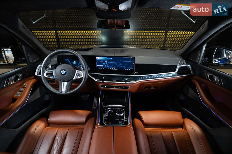 Позашляховик / Кросовер BMW X7 2025 в Луцьку