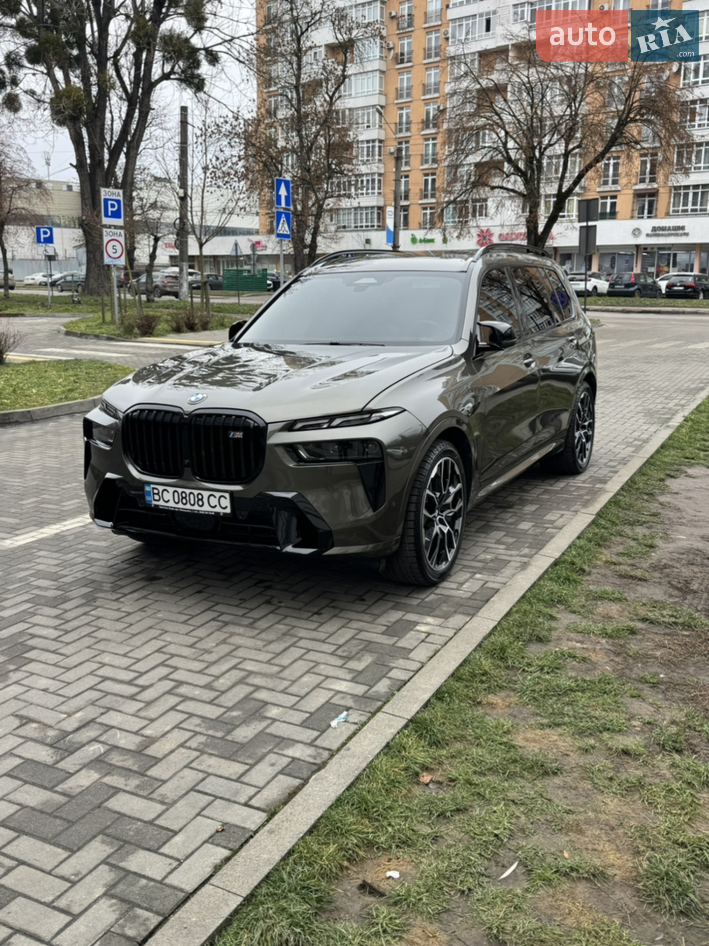 2022 BMW X7 - мініатюра 8
