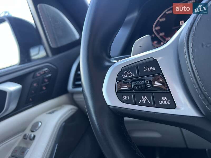 Внедорожник / Кроссовер BMW X7 2020 в Киеве