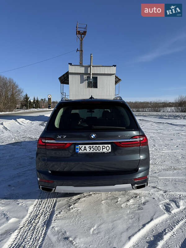 Позашляховик / Кросовер BMW X7 2020 в Києві