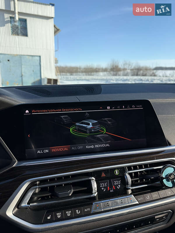 Позашляховик / Кросовер BMW X7 2020 в Києві