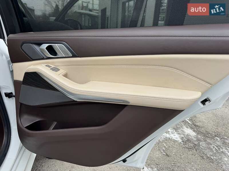 Внедорожник / Кроссовер BMW X7 2019 в Тернополе фото 41 Внедорожник / Кроссовер BMW X7 2019 в Тернополе