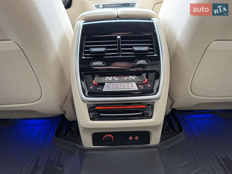 Внедорожник / Кроссовер BMW X7 2019 в Тернополе фото 77 Внедорожник / Кроссовер BMW X7 2019 в Тернополе