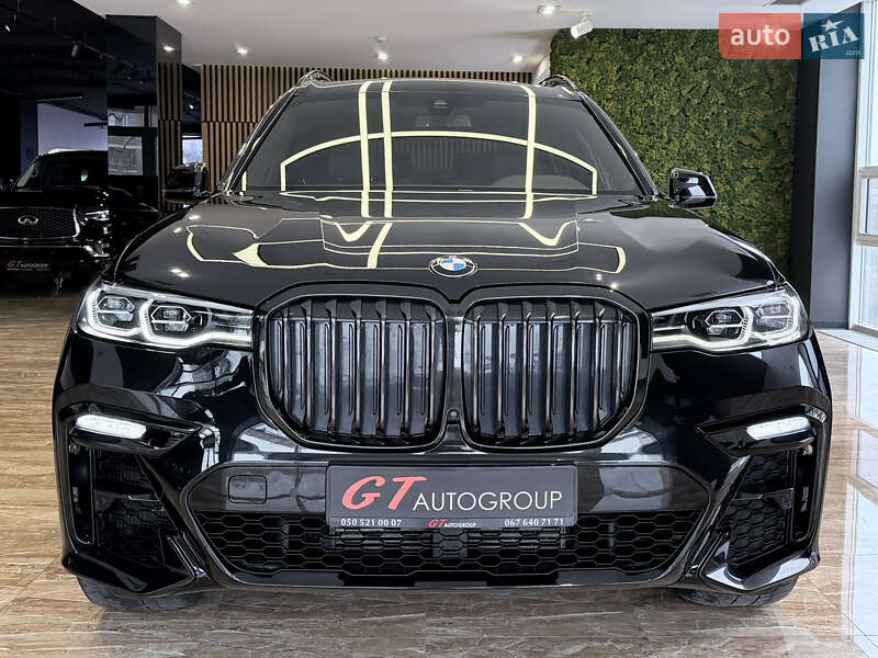Внедорожник / Кроссовер BMW X7 2021 в Киеве