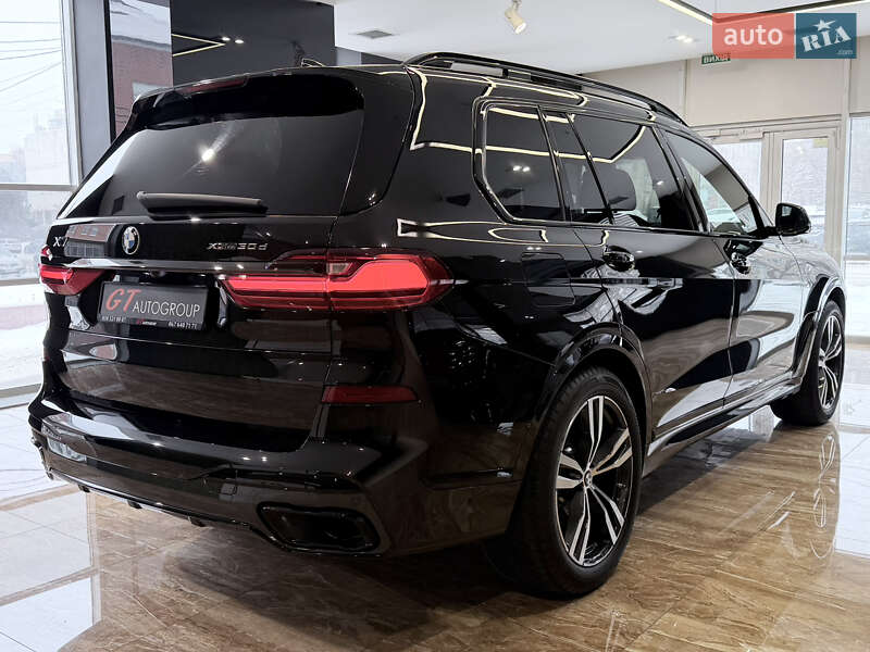 Внедорожник / Кроссовер BMW X7 2021 в Киеве