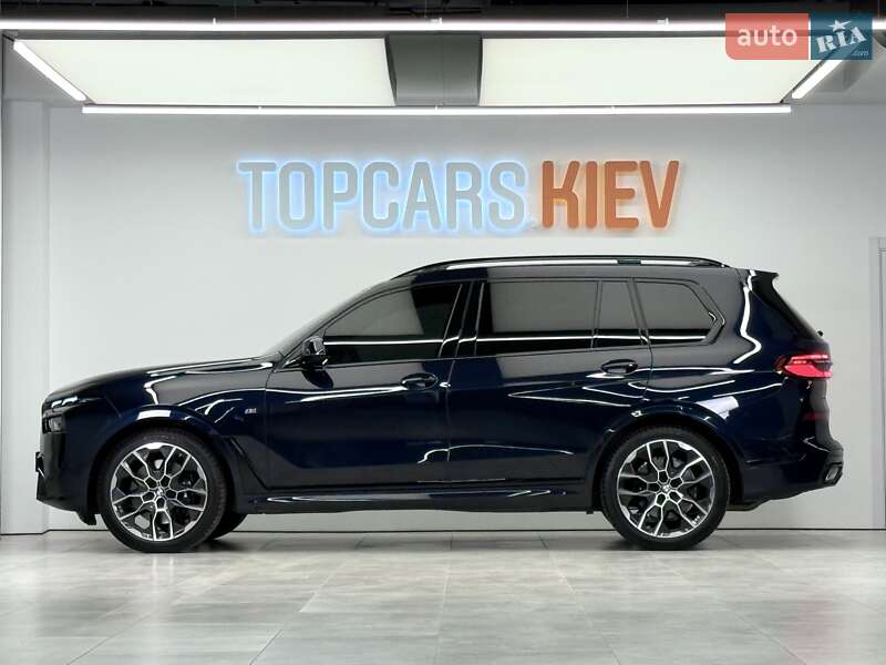 Внедорожник / Кроссовер BMW X7 2023 в Киеве