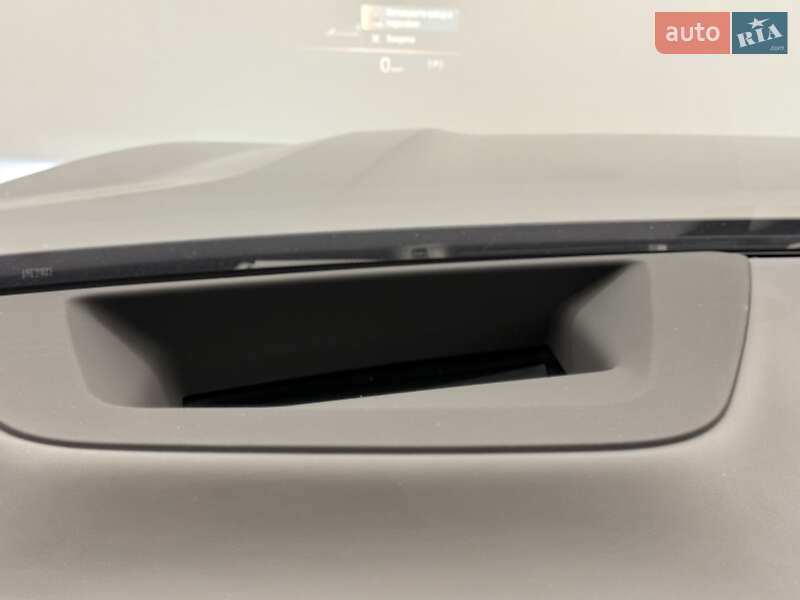 Внедорожник / Кроссовер BMW X7 2023 в Киеве