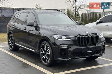 Внедорожник / Кроссовер BMW X7 2021 в Ужгороде