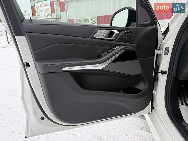 Внедорожник / Кроссовер BMW X7 2019 в Луцке