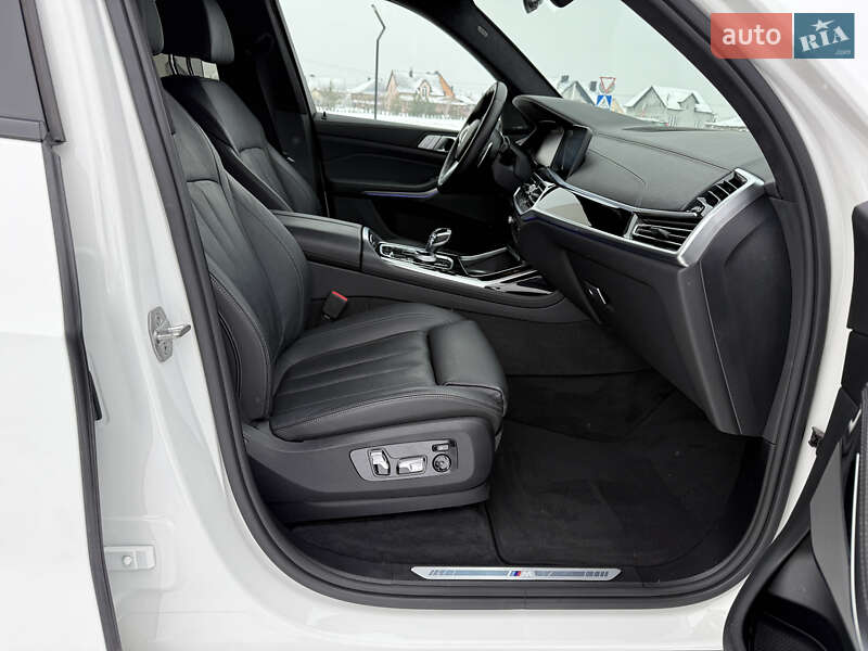 Внедорожник / Кроссовер BMW X7 2019 в Луцке