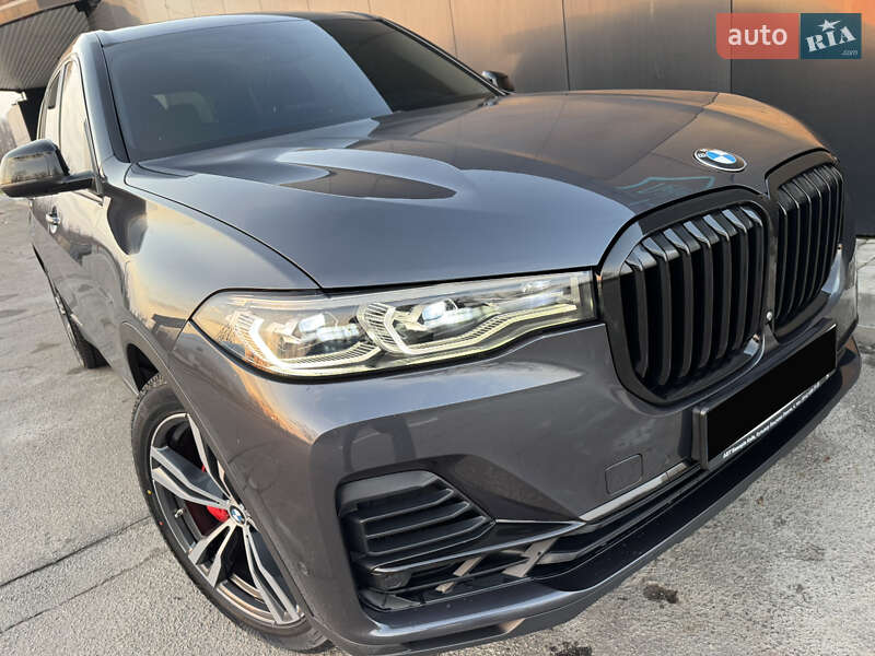 Позашляховик / Кросовер BMW X7 2019 в Дніпрі фото 13 Позашляховик / Кросовер BMW X7 2019 в Дніпрі