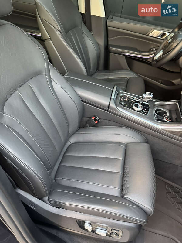 Позашляховик / Кросовер BMW X7 2019 в Дніпрі фото 41 Позашляховик / Кросовер BMW X7 2019 в Дніпрі