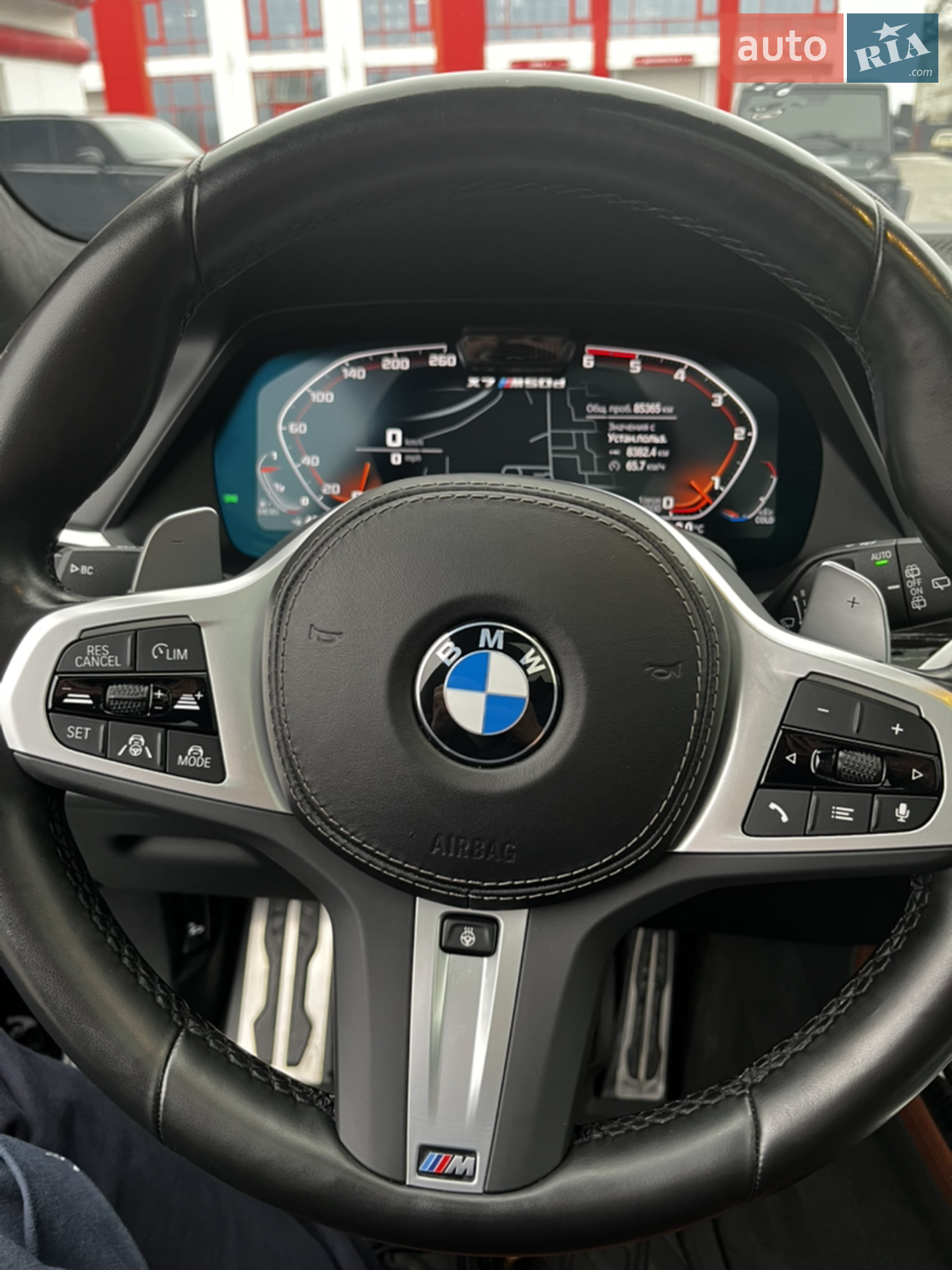 2022 BMW X7 - мініатюра 26