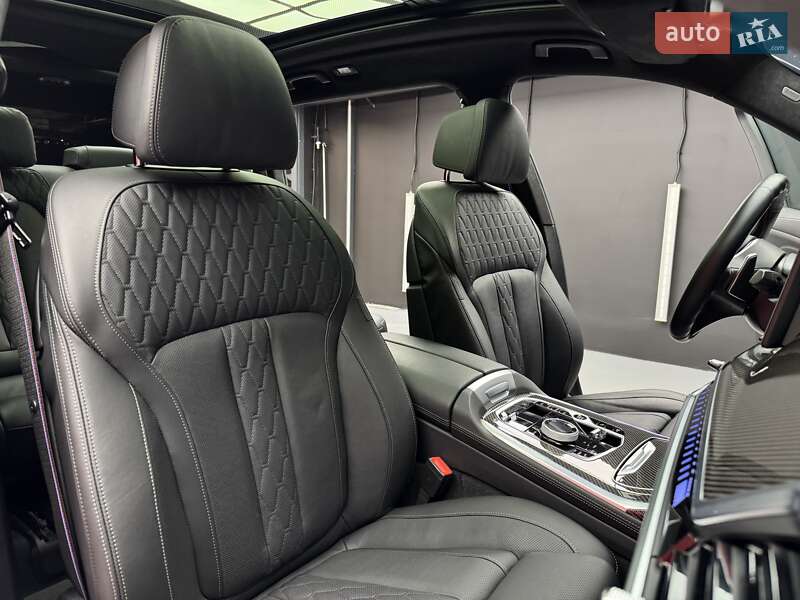 Внедорожник / Кроссовер BMW X7 2023 в Киеве фото 52 Внедорожник / Кроссовер BMW X7 2023 в Киеве