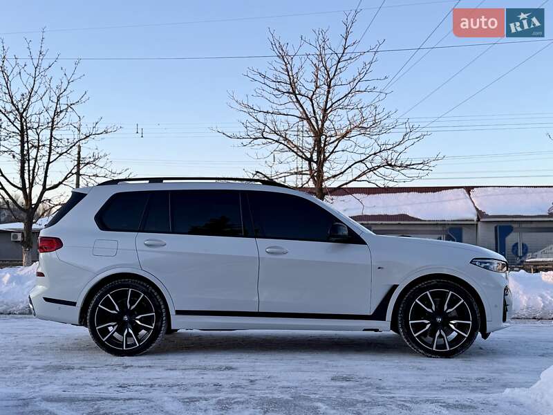 Позашляховик / Кросовер BMW X7 2022 в Києві фото 4 Позашляховик / Кросовер BMW X7 2022 в Києві