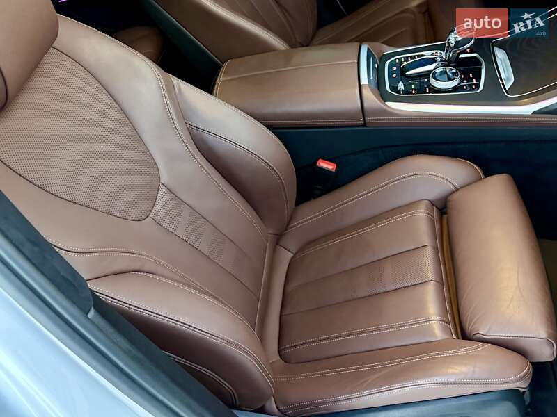 Позашляховик / Кросовер BMW X7 2022 в Києві фото 97 Позашляховик / Кросовер BMW X7 2022 в Києві