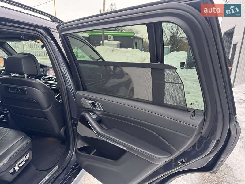 Позашляховик / Кросовер BMW X7 2019 в Тернополі фото 32 Позашляховик / Кросовер BMW X7 2019 в Тернополі