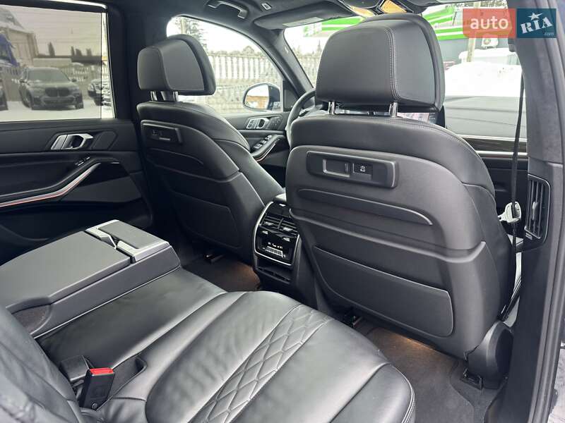 Позашляховик / Кросовер BMW X7 2019 в Тернополі фото 37 Позашляховик / Кросовер BMW X7 2019 в Тернополі