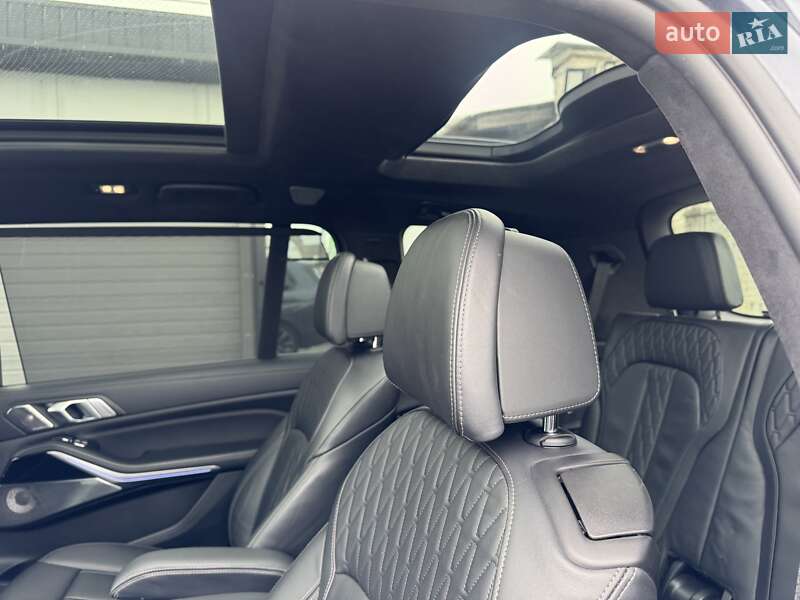 Внедорожник / Кроссовер BMW X7 2020 в Тернополе