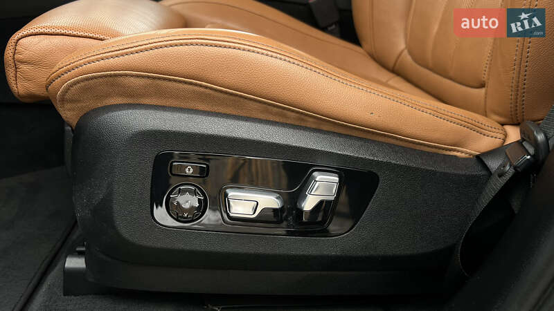 Внедорожник / Кроссовер BMW X7 2019 в Львове фото 33 Внедорожник / Кроссовер BMW X7 2019 в Львове