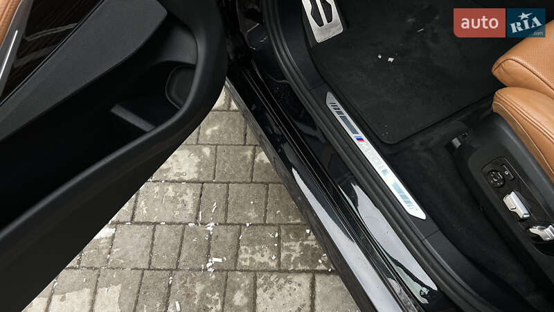 Внедорожник / Кроссовер BMW X7 2019 в Львове фото 36 Внедорожник / Кроссовер BMW X7 2019 в Львове