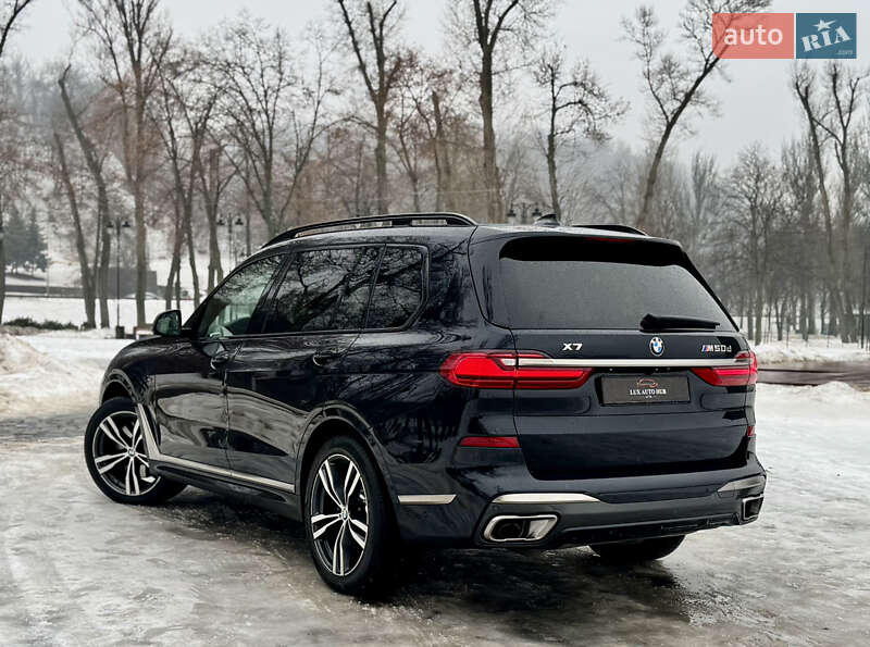 Внедорожник / Кроссовер BMW X7 2020 в Киеве