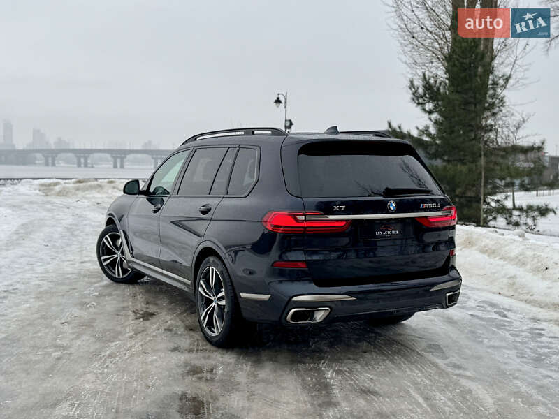 Внедорожник / Кроссовер BMW X7 2020 в Киеве