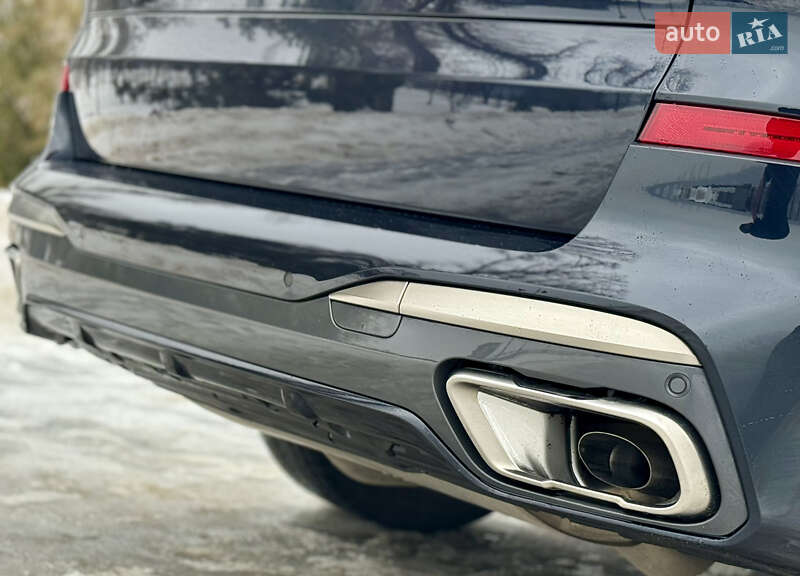 Внедорожник / Кроссовер BMW X7 2020 в Киеве