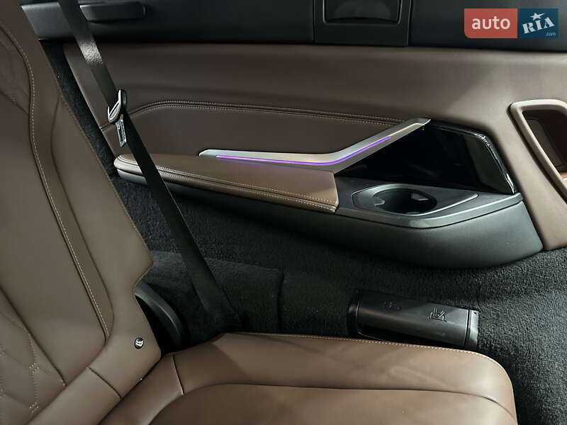 Позашляховик / Кросовер BMW X7 2022 в Києві