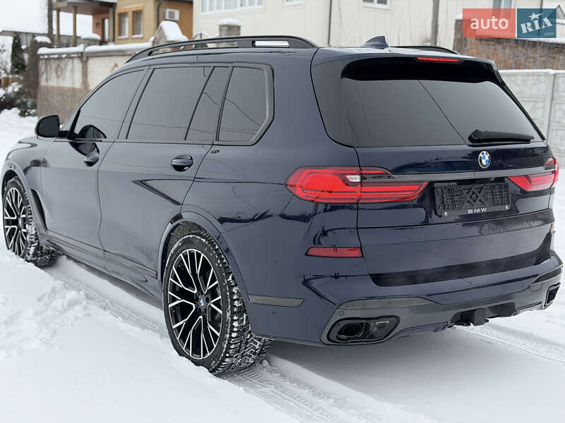 Внедорожник / Кроссовер BMW X7 2020 в Киеве