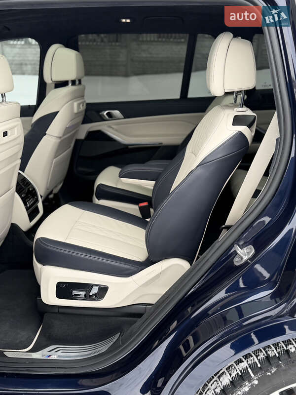 Внедорожник / Кроссовер BMW X7 2020 в Киеве