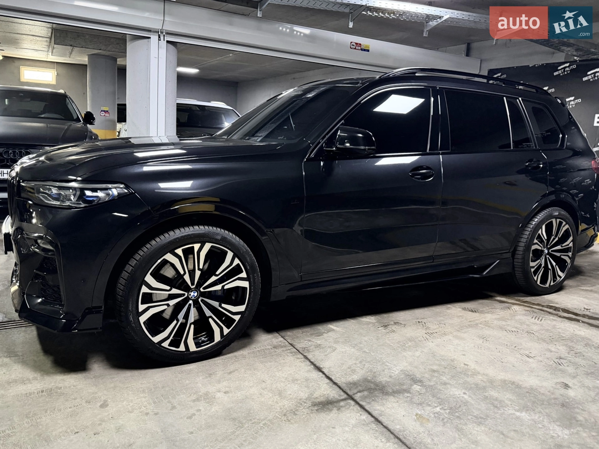 2022 BMW X7 - мініатюра 21