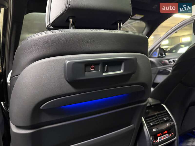 Внедорожник / Кроссовер BMW X7 2022 в Киеве