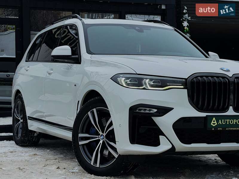 Внедорожник / Кроссовер BMW X7 2022 в Киеве