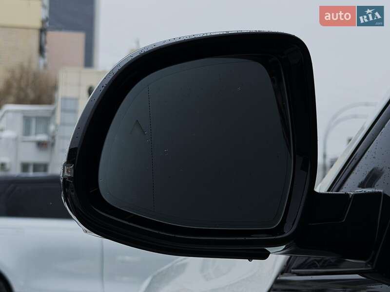 Внедорожник / Кроссовер BMW X7 2022 в Киеве