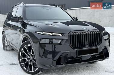 Внедорожник / Кроссовер BMW X7 2023 в Киеве