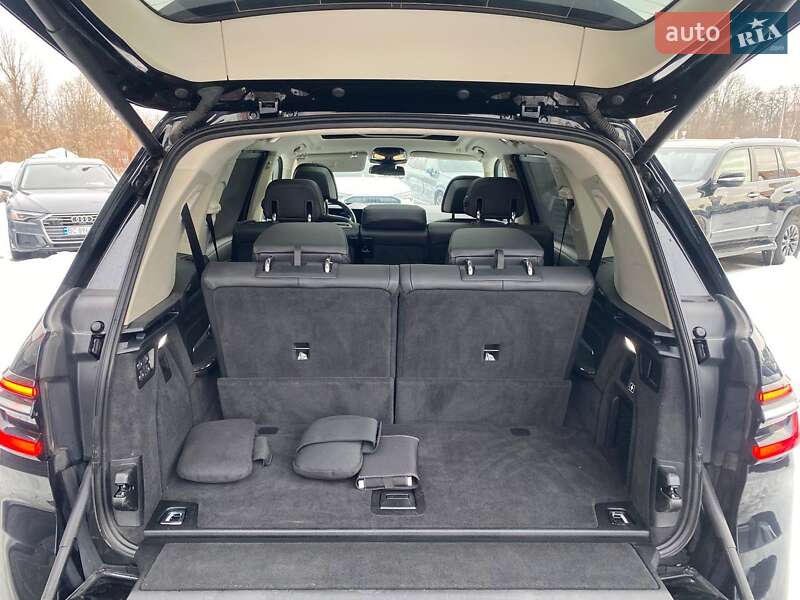 Внедорожник / Кроссовер BMW X7 2023 в Львове