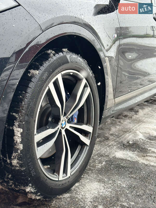 Внедорожник / Кроссовер BMW X7 2020 в Киеве