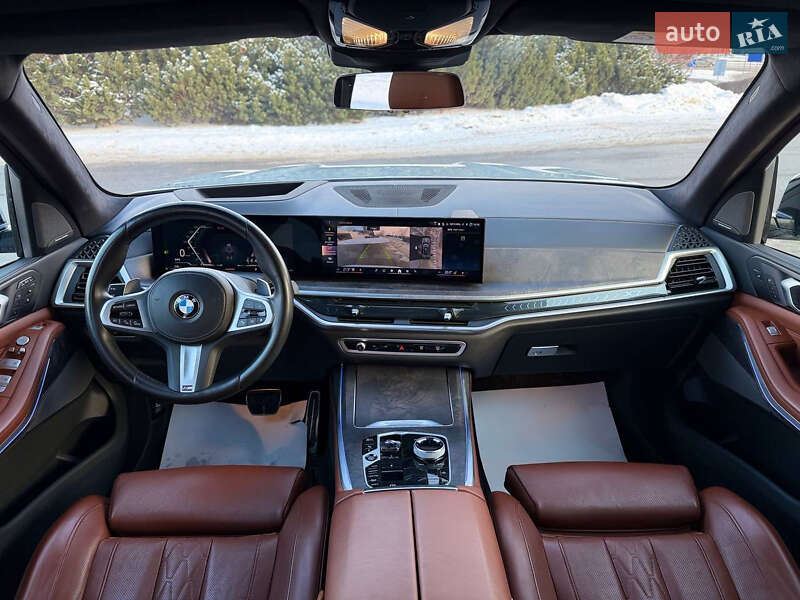 Позашляховик / Кросовер BMW X7 2024 в Києві