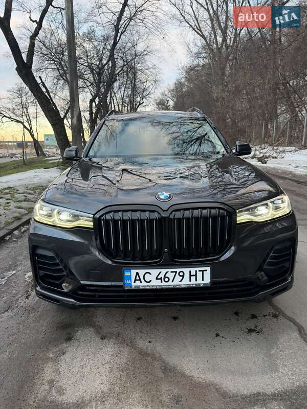 Позашляховик / Кросовер BMW X7 2020 в Києві