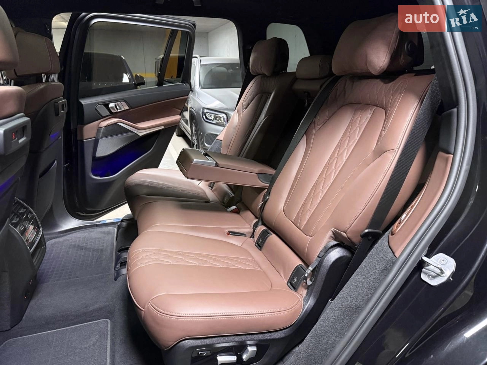 2022 BMW X7 - мініатюра 66