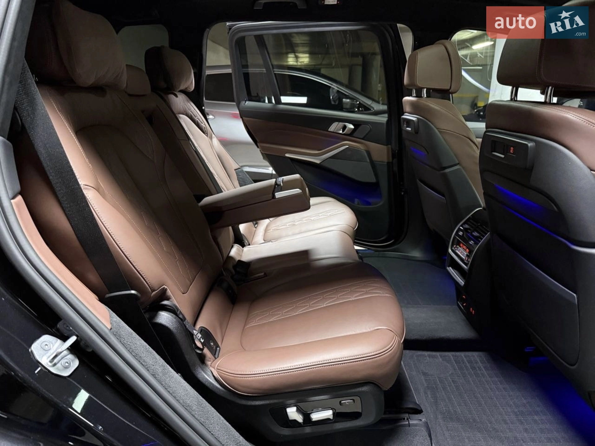 2022 BMW X7 - мініатюра 75