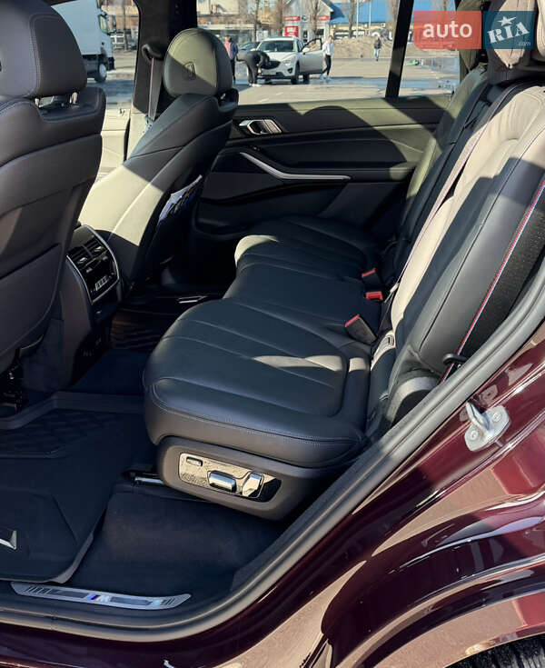 Позашляховик / Кросовер BMW X7 2022 в Києві